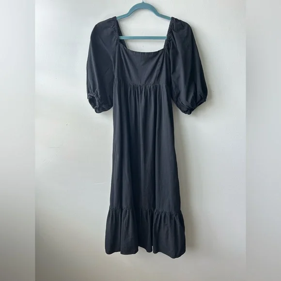 Le Lis | Dresses | Le Lis Black Maxi Dress With Puff Sleeves | Poshmark